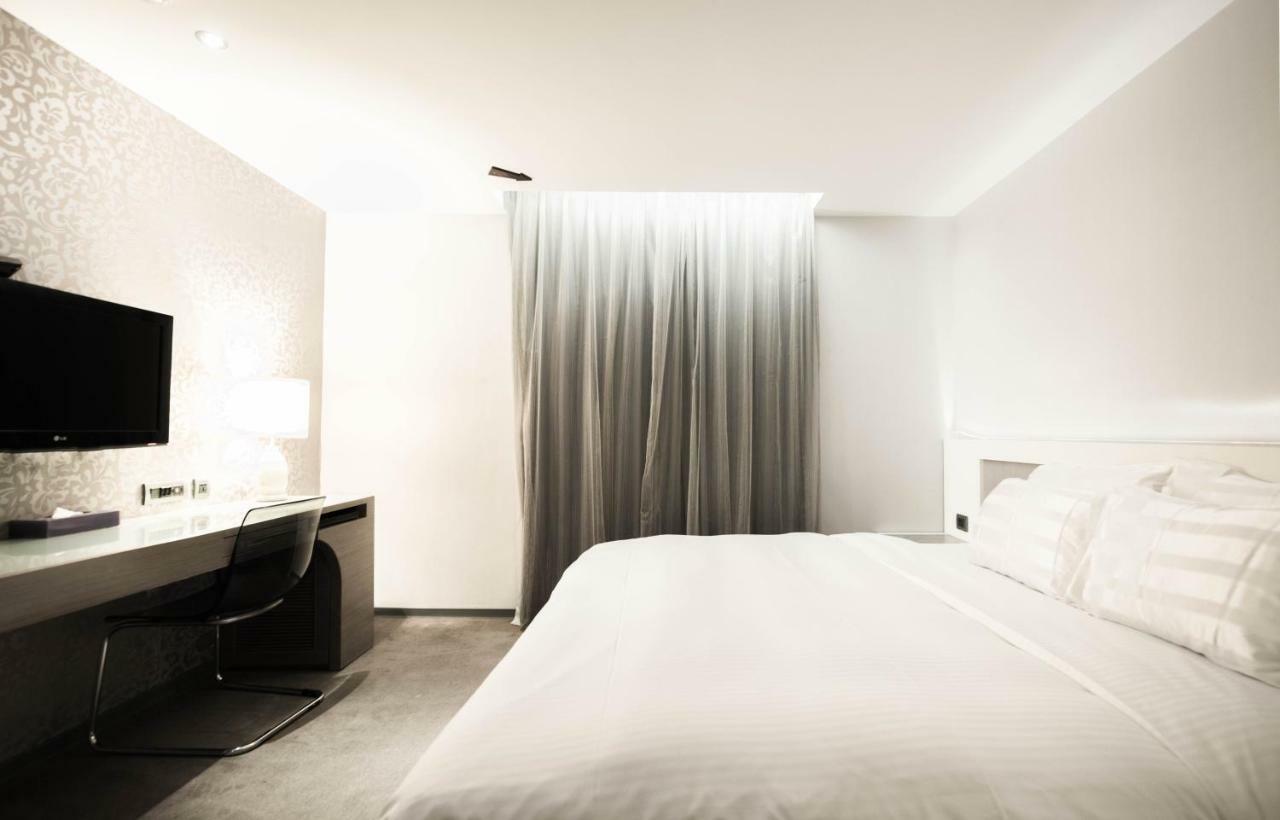 Saual Keh Hotel Тайпей Екстериор снимка